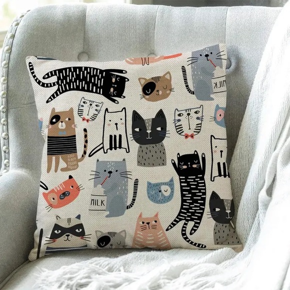 Funny Cats & Milk Bottle Linen Throw Pillow Cover - NWT - Picture 1 of 3